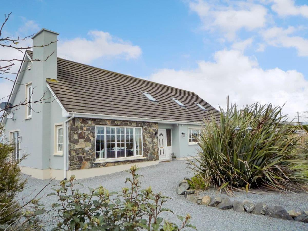 Ballyheigue Guesthouse Heirhill Ngoại thất bức ảnh